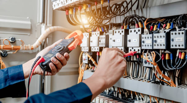Best Best Electricians Near Me  in Traer, IA
